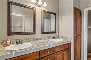 105 Water Lane - Photo 25