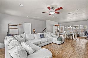105 Water Lane - Photo 6