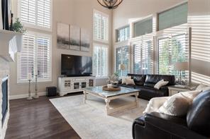 1611 Chisholm Trail