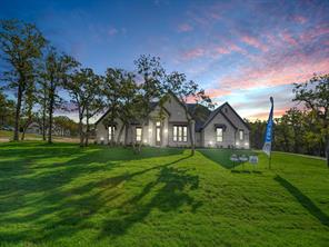 2024 Forest Bridge Drive - Photo 4