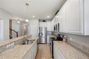 1105 Wisteria Lane - Photo 7
