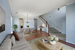 7004 Crenshaw Lane