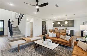 1040 Hammy Lane - Photo 2