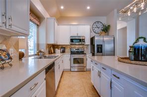 724 Vallejo Drive - Photo 10