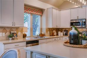 724 Vallejo Drive - Photo 9