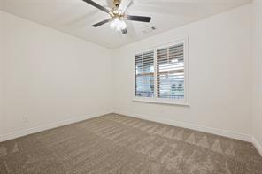 9621 Creekwood Drive - Photo 15