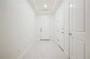 9621 Creekwood Drive - Photo 17
