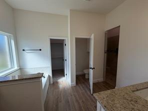 1043 Deer Island Court - Photo 14