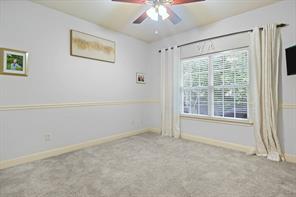 910 Holly Hill - Photo 20