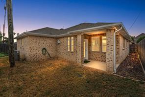 3807 Winding Road - Photo 28