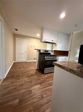 711 Saint Thomas Drive - Photo 3