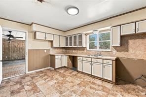 1407 Berkshire Street - Photo 5