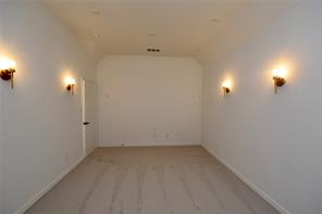 4001 CECILO Drive - Photo 32