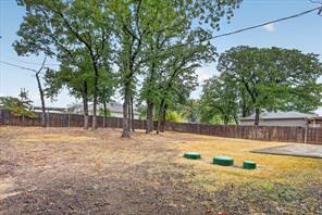 1612 Tanglewood Drive - Photo 39