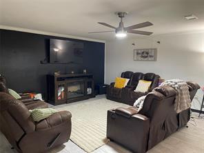 1209 Magnolia - Photo 4