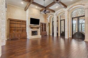 10020 Hidden Bluff - Photo 4