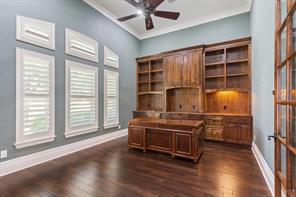 10020 Hidden Bluff - Photo 9