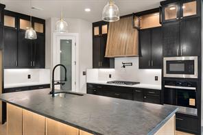 117 Yvonne Street - Photo 8