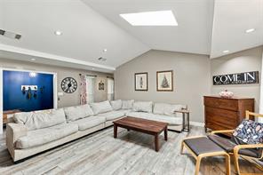 707 Findlay Drive - Photo 6