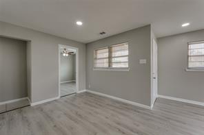 408 E Tucker Boulevard - Photo 10
