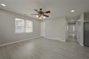 408 E Tucker Boulevard - Photo 11