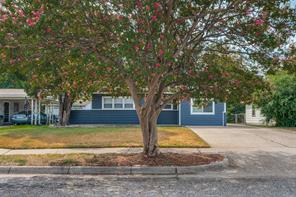 408 E Tucker Boulevard - Photo 2