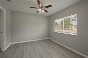 408 E Tucker Boulevard - Photo 23