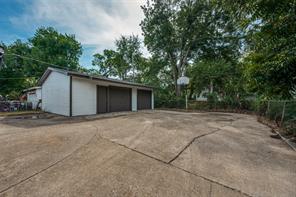 408 E Tucker Boulevard - Photo 6