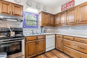 659 CR 1698 - Photo 14