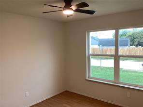 411 Lantana Drive - Photo 17