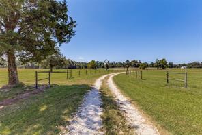 1644 County Road 4730 - Photo 31