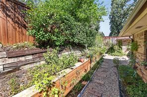 3910 Cross Bend Court - Photo 21