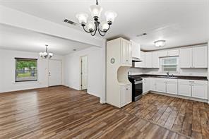 1924 Connally Street - Photo 5