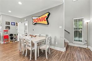 1302 Bagby Avenue - Photo 11