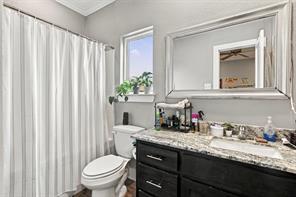 1302 Bagby Avenue - Photo 14
