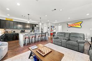 1302 Bagby Avenue - Photo 7