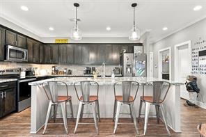 1302 Bagby Avenue - Photo 9
