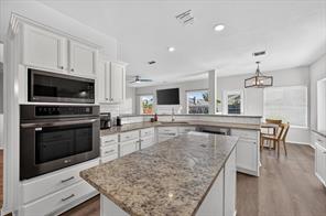 1004 Bonanza Drive - Photo 10