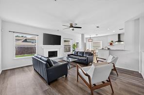 1004 Bonanza Drive - Photo 5